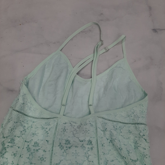 Aritzia Sunday Best Lace Skate Dress Lined size 4 - Picture 7 of 9